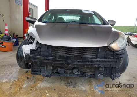 2012 Hyundai Elantra Gls из США, поврежденный, VIN 5NPDH4AE7CH093649